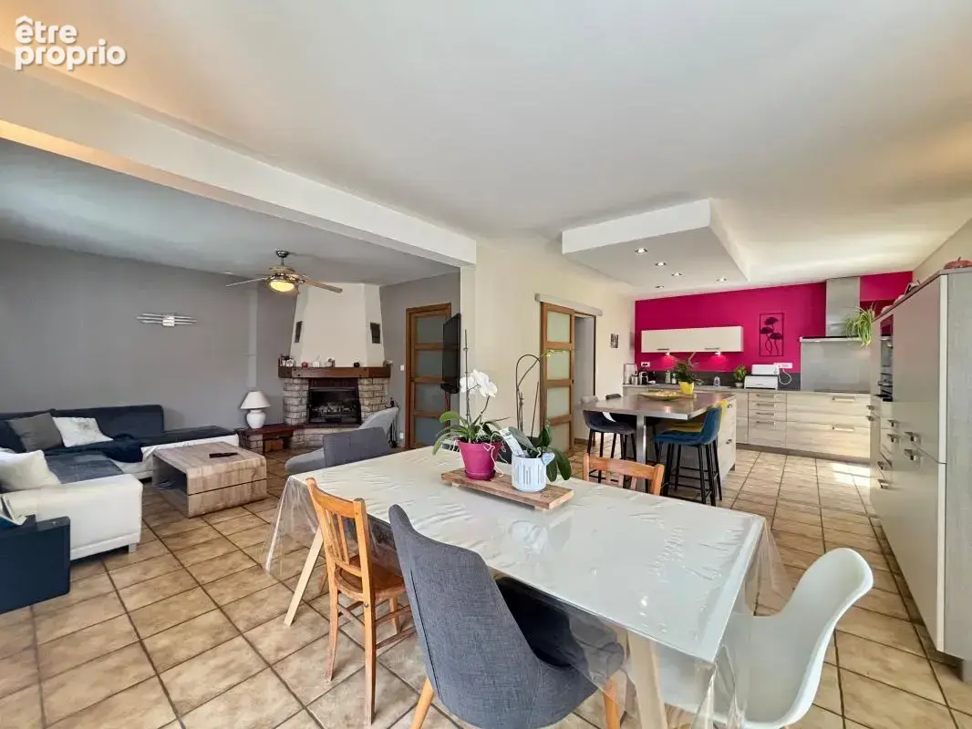 Maison de 158 m² sur 2 700 m² de terrain - photo 5