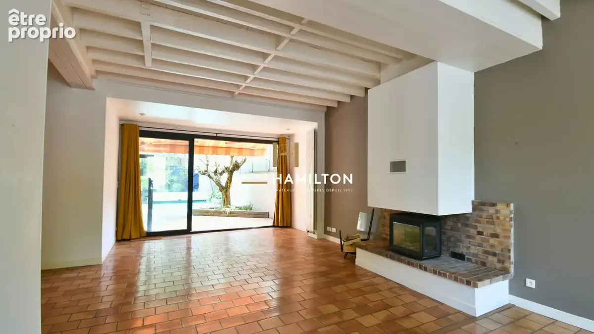 Maison bourgeoise avec jardin intimiste, garage, piscine - photo 5