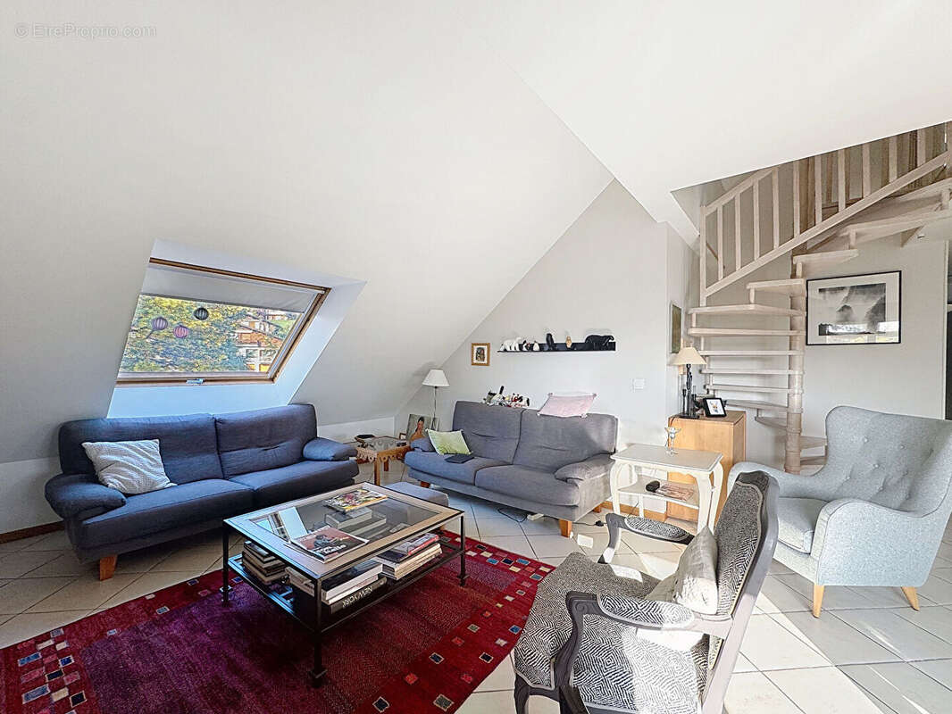 Appartement à ANNECY-LE-VIEUX