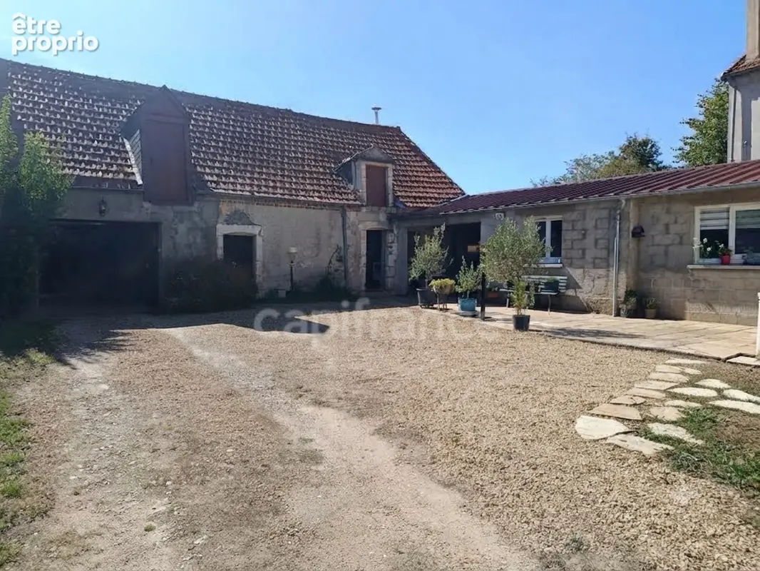 Maison à ARGENVIERES