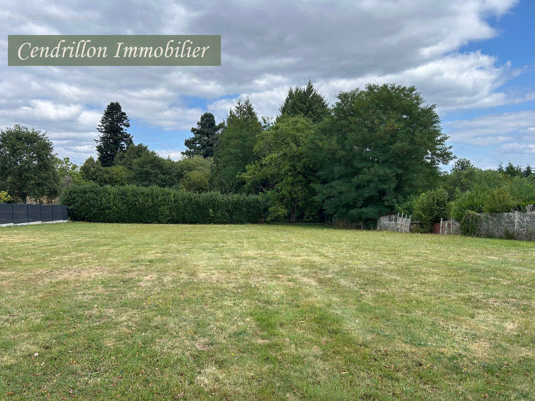 Maison à MONTBOUCHER