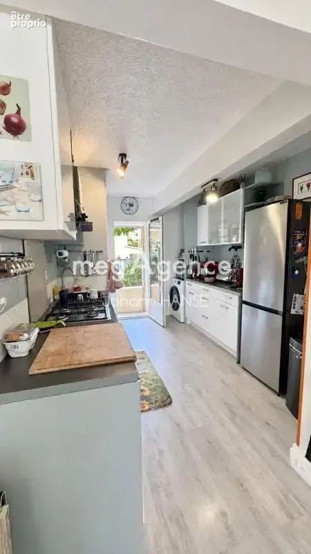 Fréjus – Grand T2 de 59 m² meublé avec balcon - photo 3