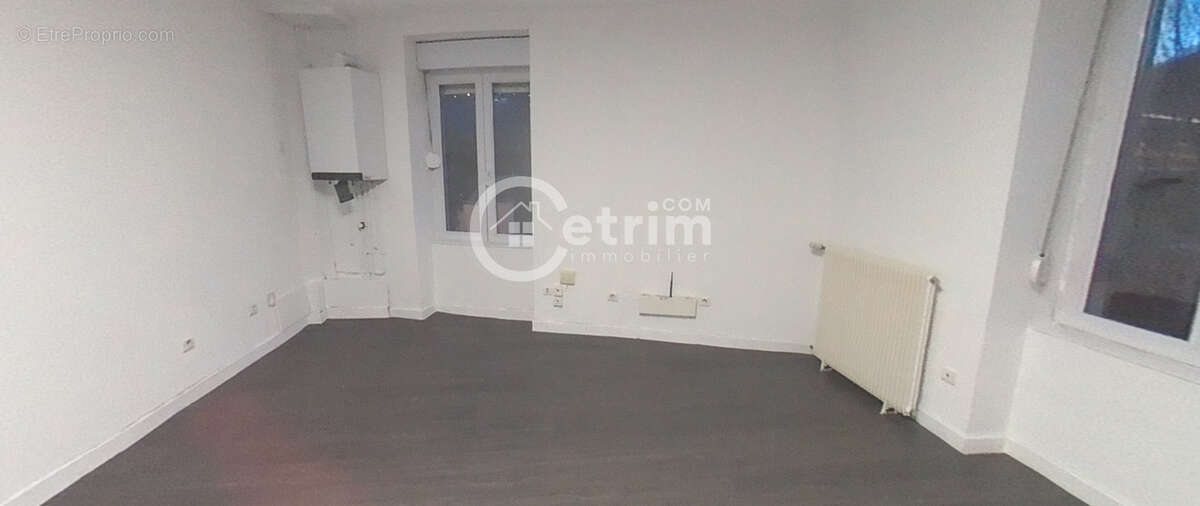 Maison à VEYRE-MONTON