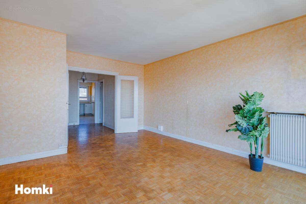 Appartement à LYON-3E