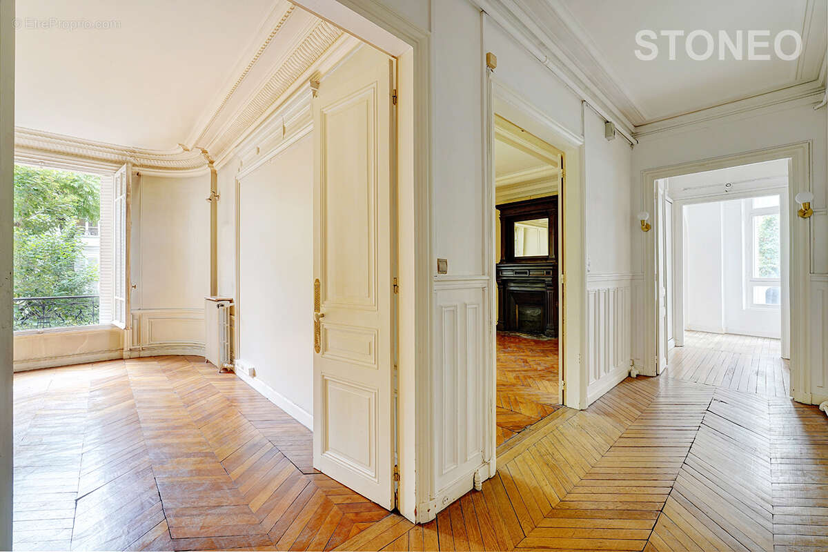 Appartement à PARIS-6E