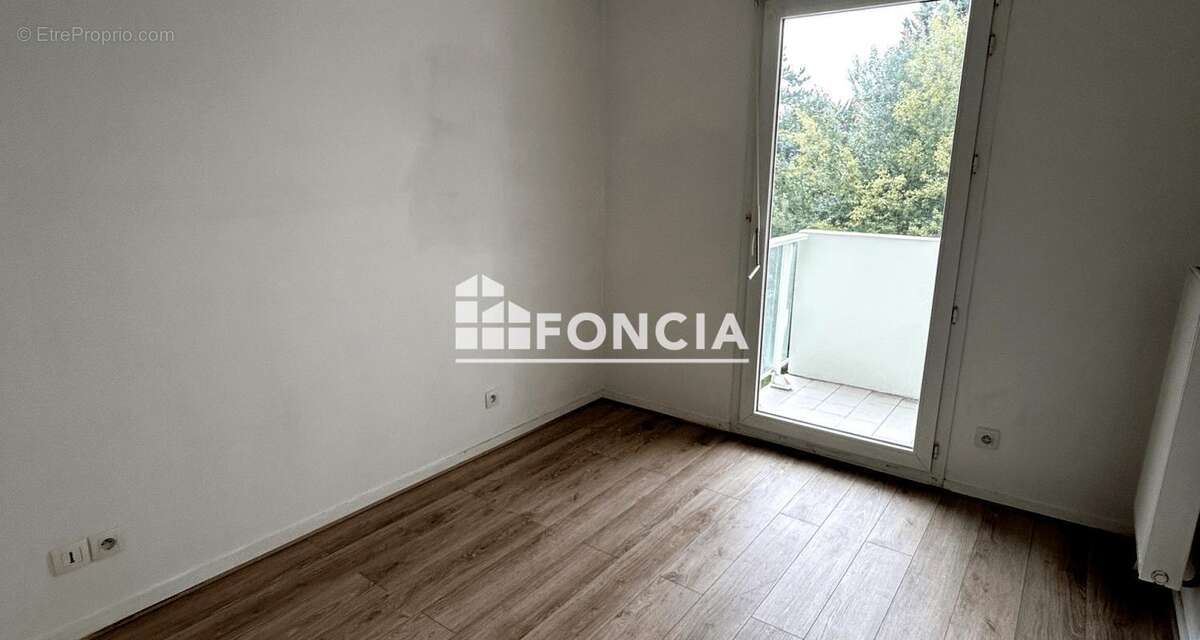 Appartement à LA MADELEINE