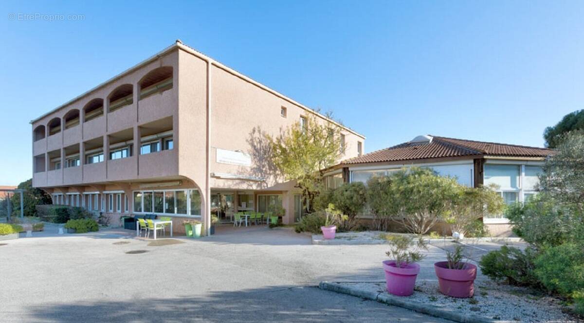 Appartement à CHATEAUNEUF-LES-MARTIGUES