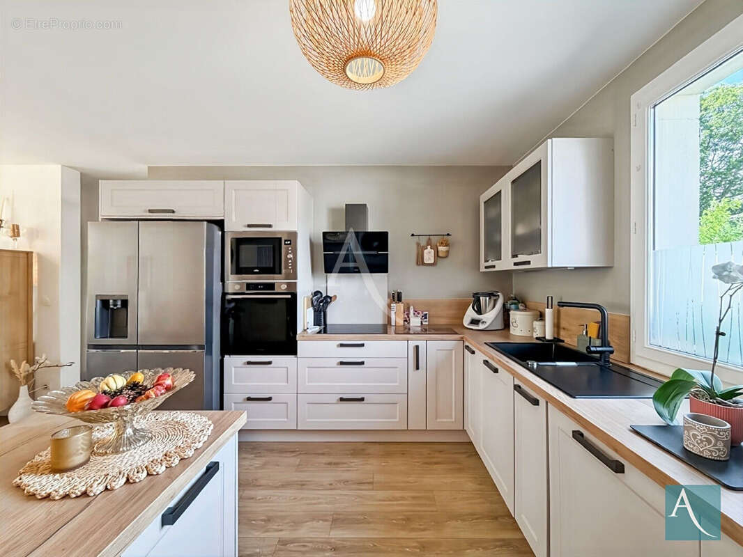 Appartement à LINAS