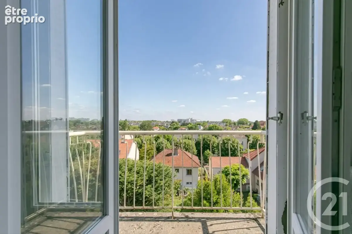 Appartement 3 pièces 72 m² à vendre à Saint-Maur-Des-Fosses (94100) - photo 2