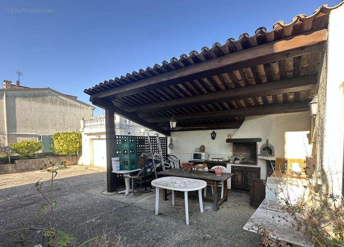 Maison à VALLAURIS