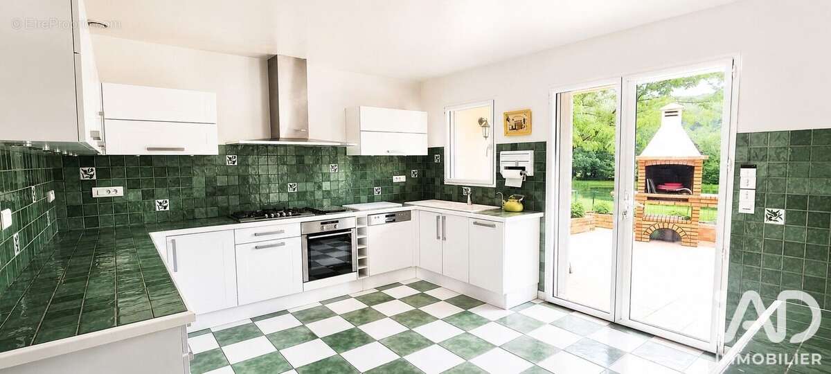 Photo 3 - Maison à LISSAC-ET-MOURET
