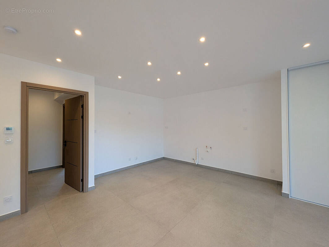 Appartement à GRESY-SUR-AIX