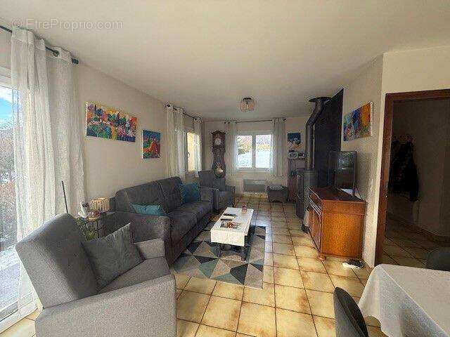 Maison à DIVONNE-LES-BAINS