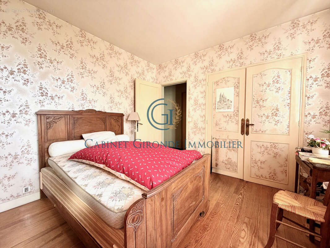Bazas maison 3 chambres bureau garage jardin - photo 6