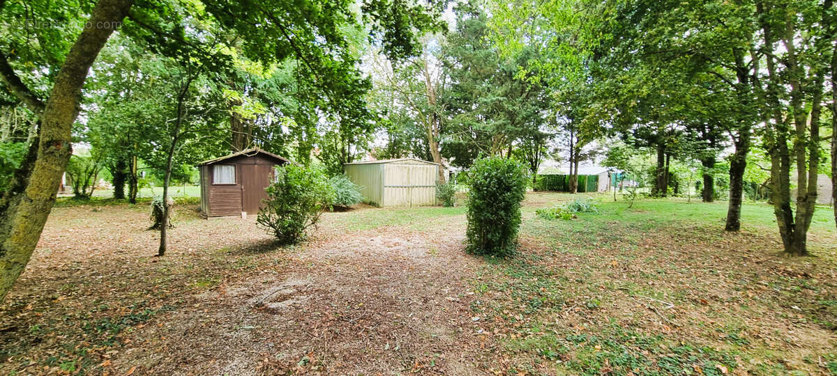 Maison à OUZOUER-LE-DOYEN