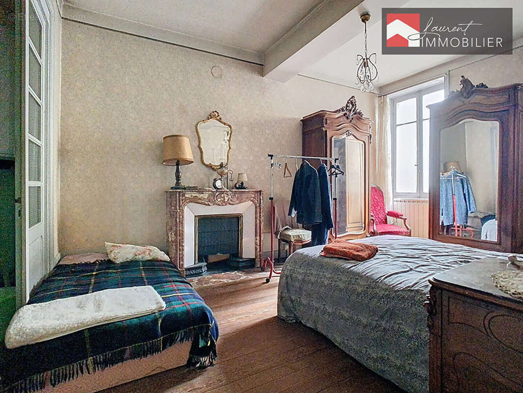 Maison à PONT-DE-VAUX