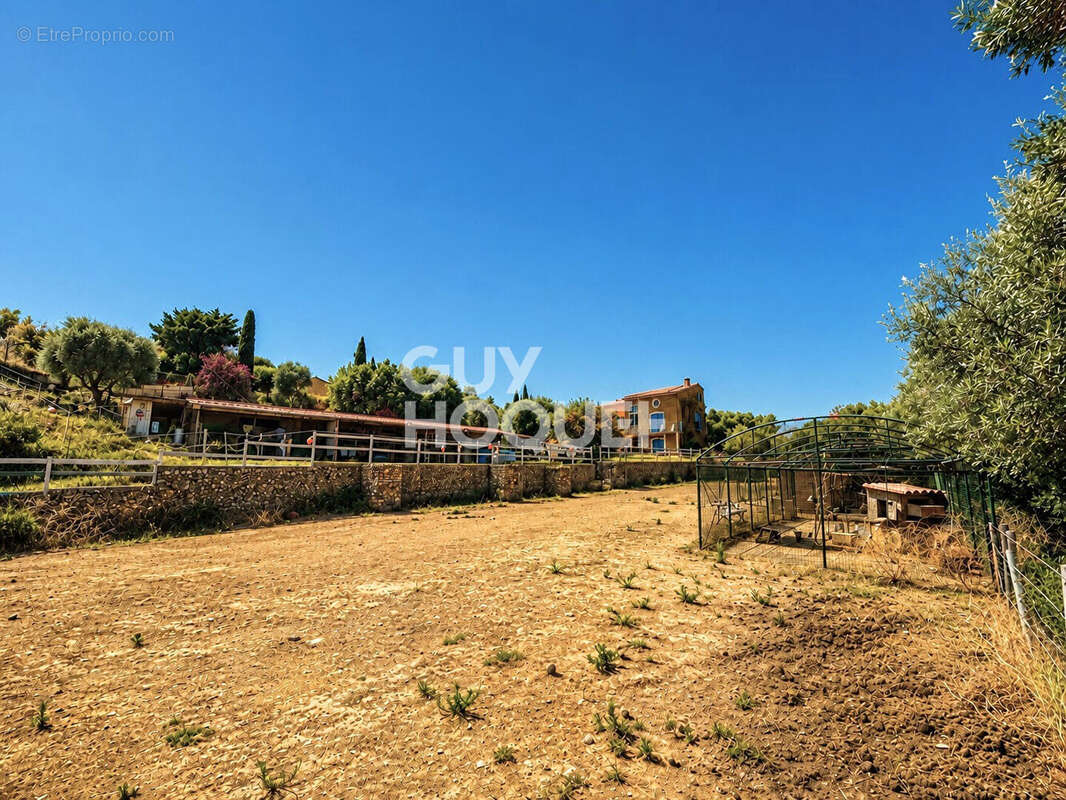 Entre mer et nature, une propriété rare dominant la Méditerranée - photo 16