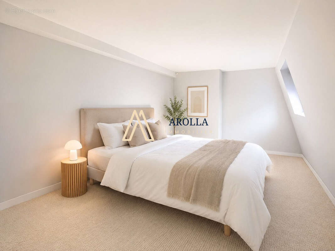 Appartement à PARIS-9E