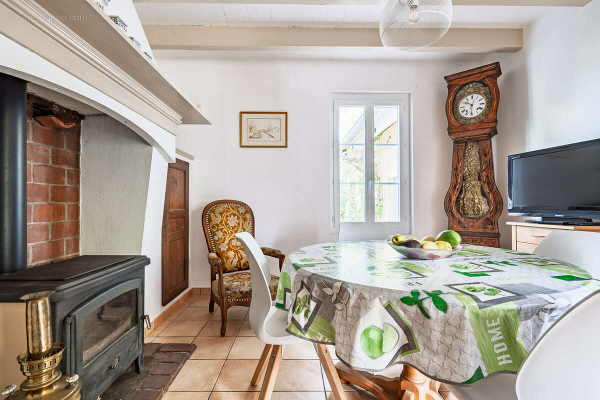 Maison à SAINT-JEAN-DE-MARSACQ