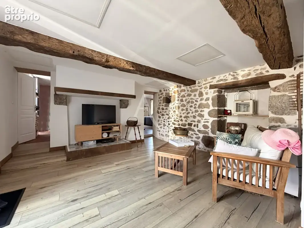 Aubigny les clouzeaux ancien logis + dependances a vendre - photo 5