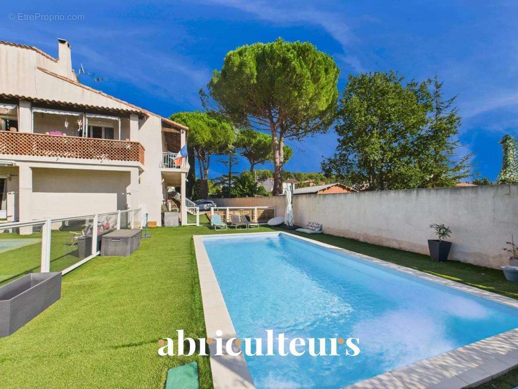 Maison à BOUC-BEL-AIR