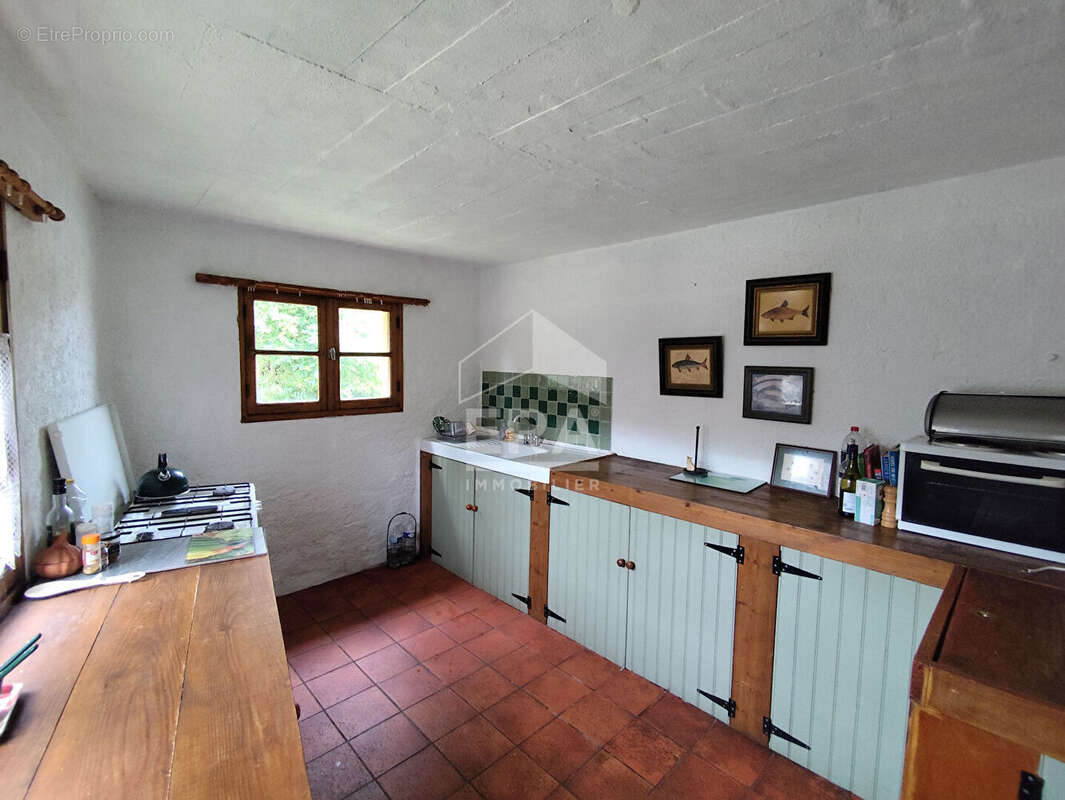 Maison à AVAILLES-LIMOUZINE