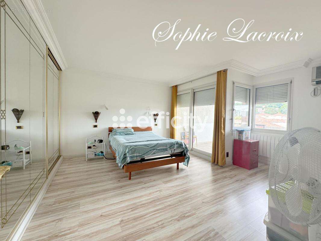 Appartement à LE PEAGE-DE-ROUSSILLON