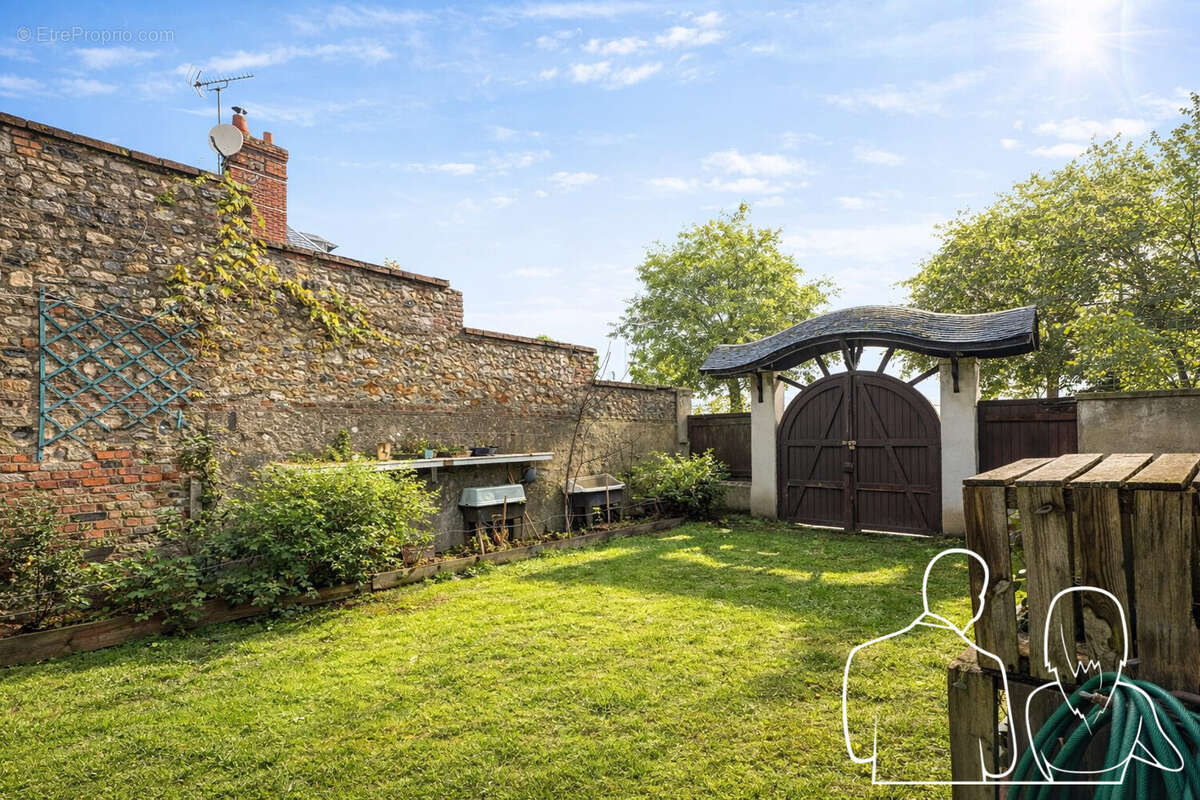 Maison à QUILLEBEUF-SUR-SEINE