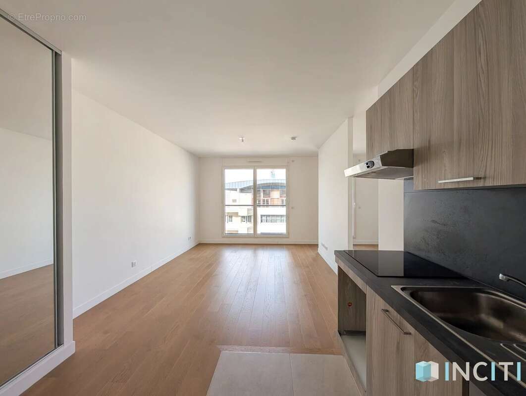 Appartement à ISSY-LES-MOULINEAUX
