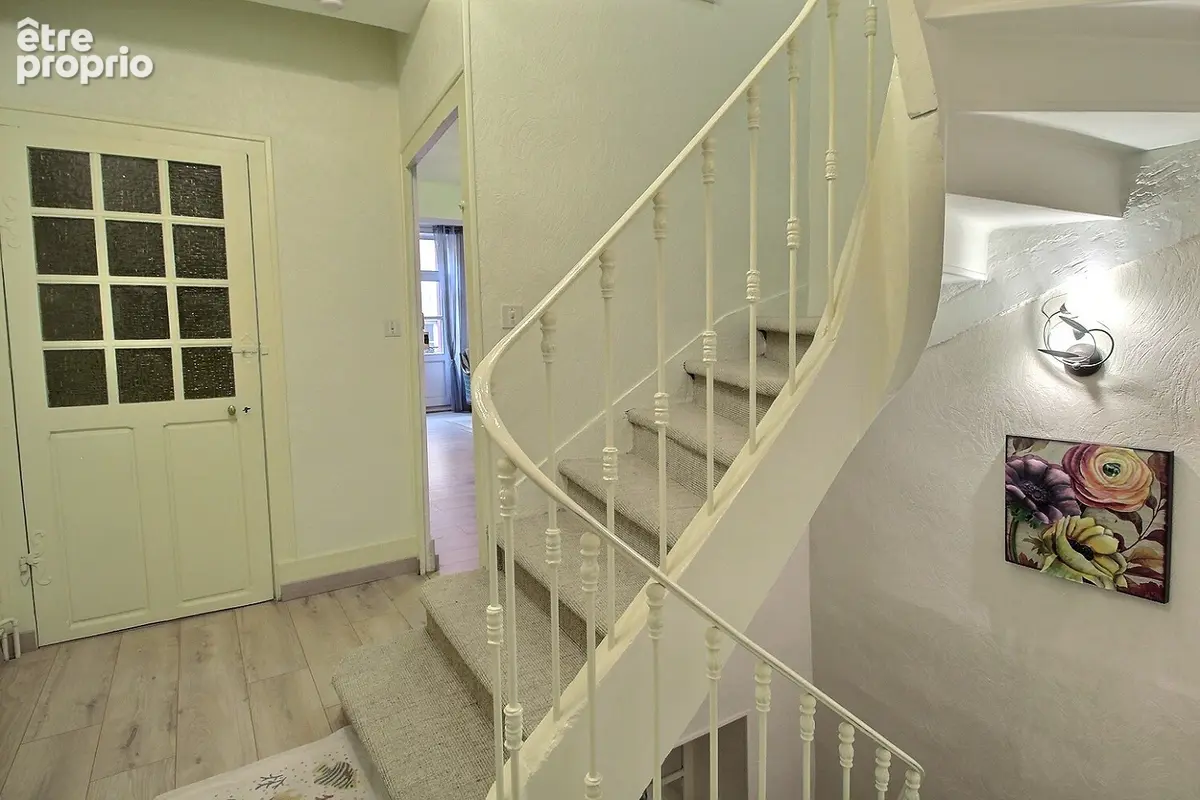ST GENGOUX, maison de village 150 m² - photo 10