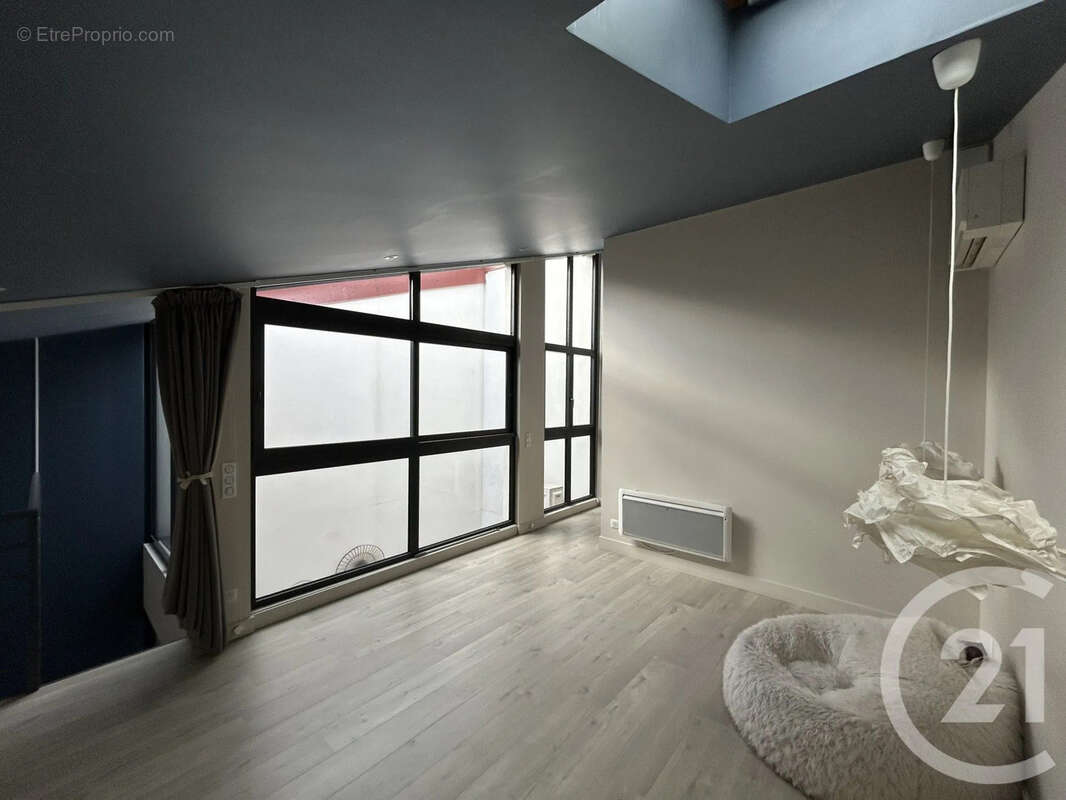 Appartement à SAINT-MAUR-DES-FOSSES