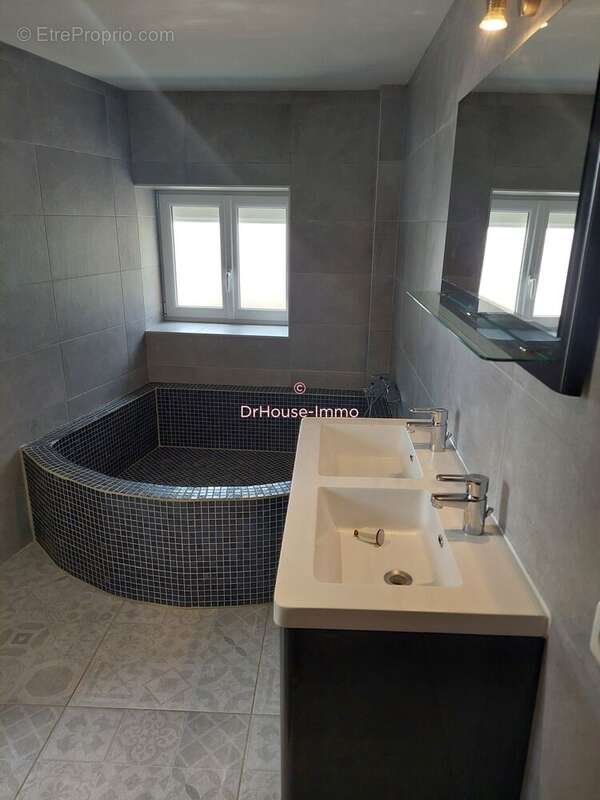 Maison 180 m² à Nieulle-Sur-Seudre  - photo 17