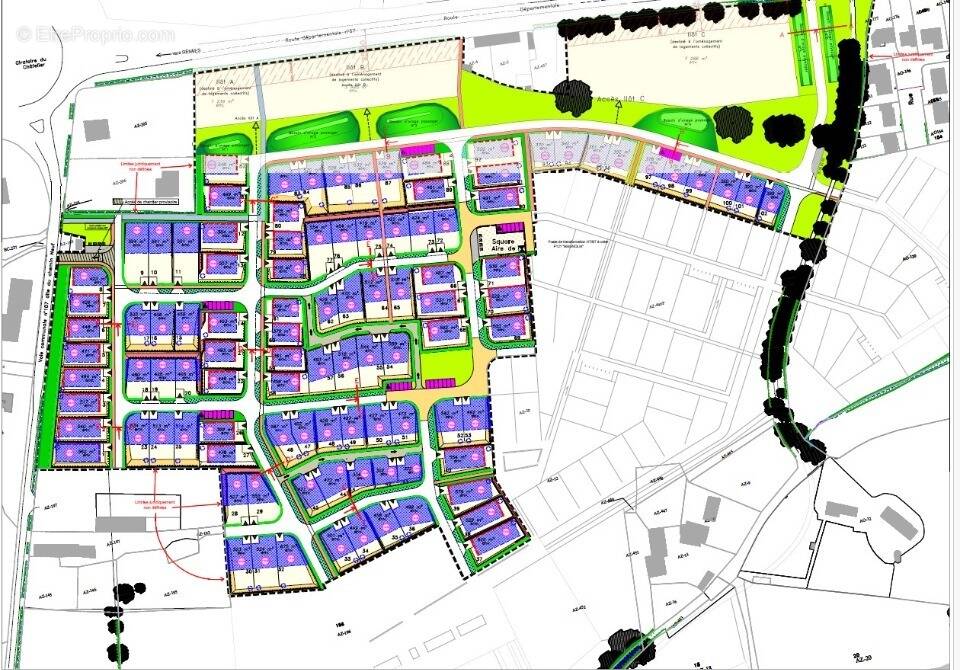 Terrain à SAINT-BERTHEVIN