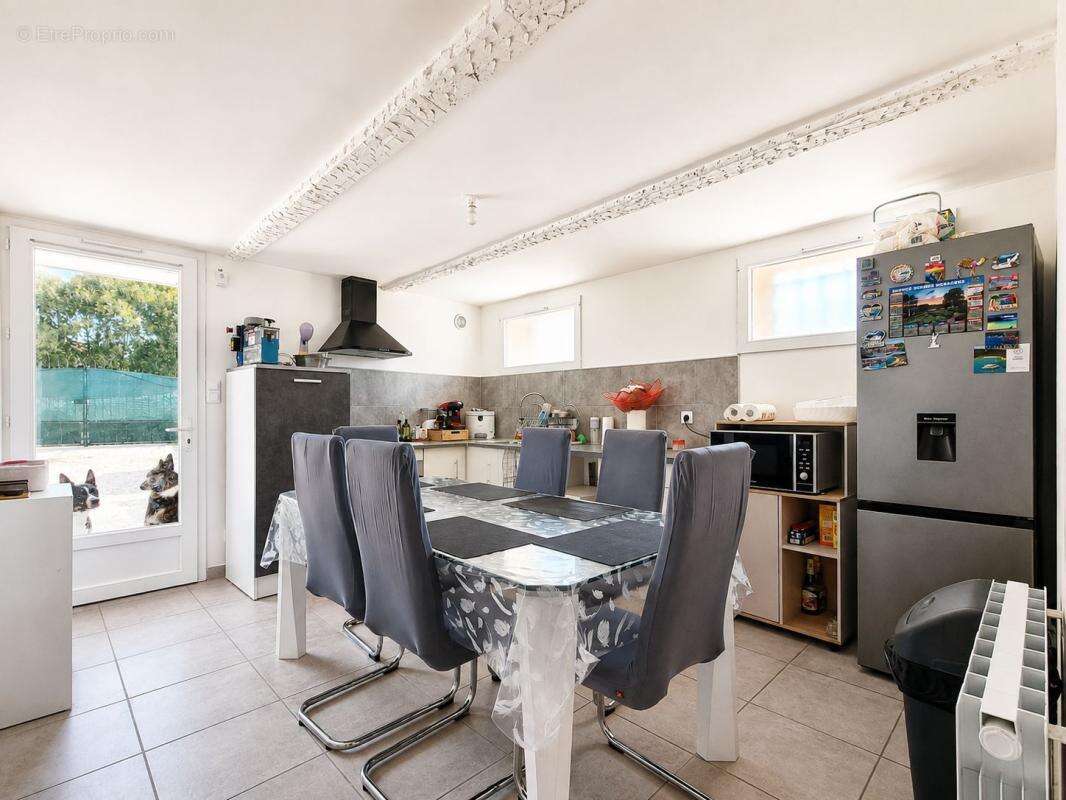 Spécial Investisseur – Mas en Pierre Rénové (2 Logements Loués) - photo 16