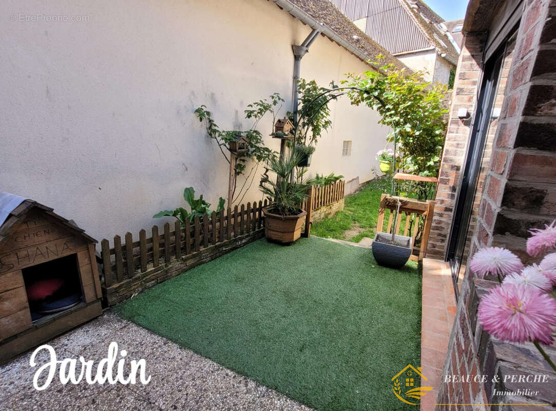 Maison 125 m² à Dangeau  - photo 9
