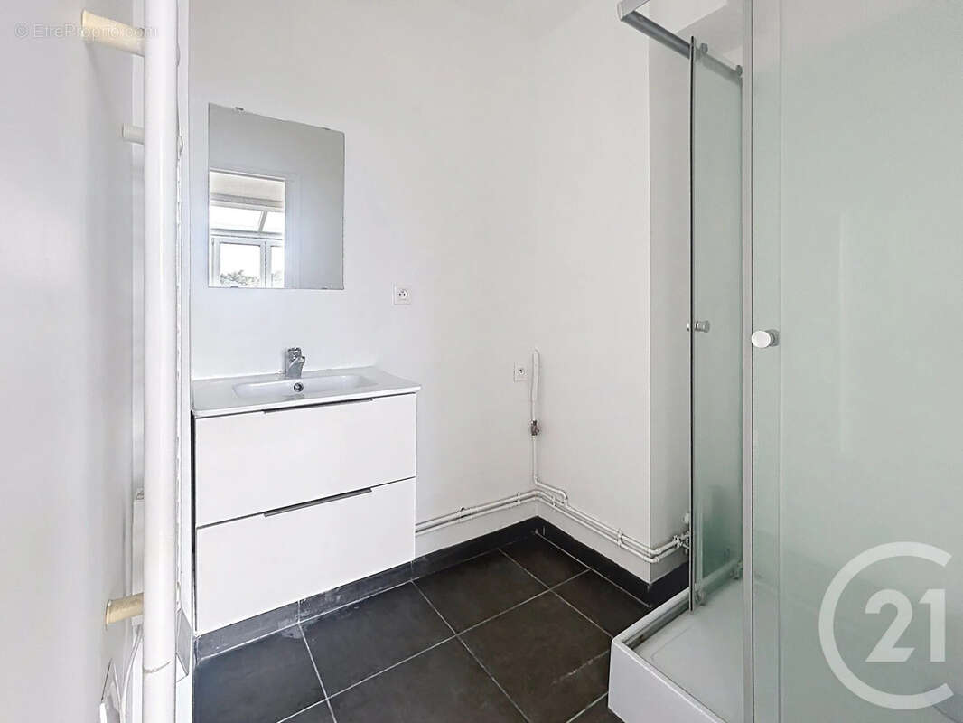 Appartement 43 m² à Lille  - photo 6