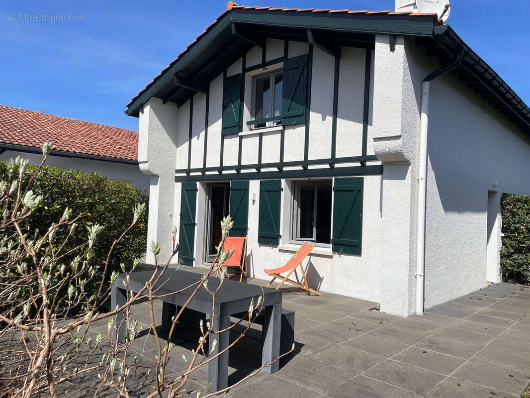 Maison à URRUGNE