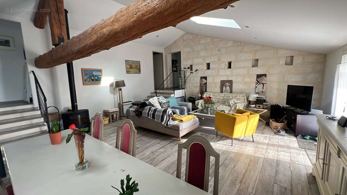 Maison à SAINTES-MARIES-DE-LA-MER