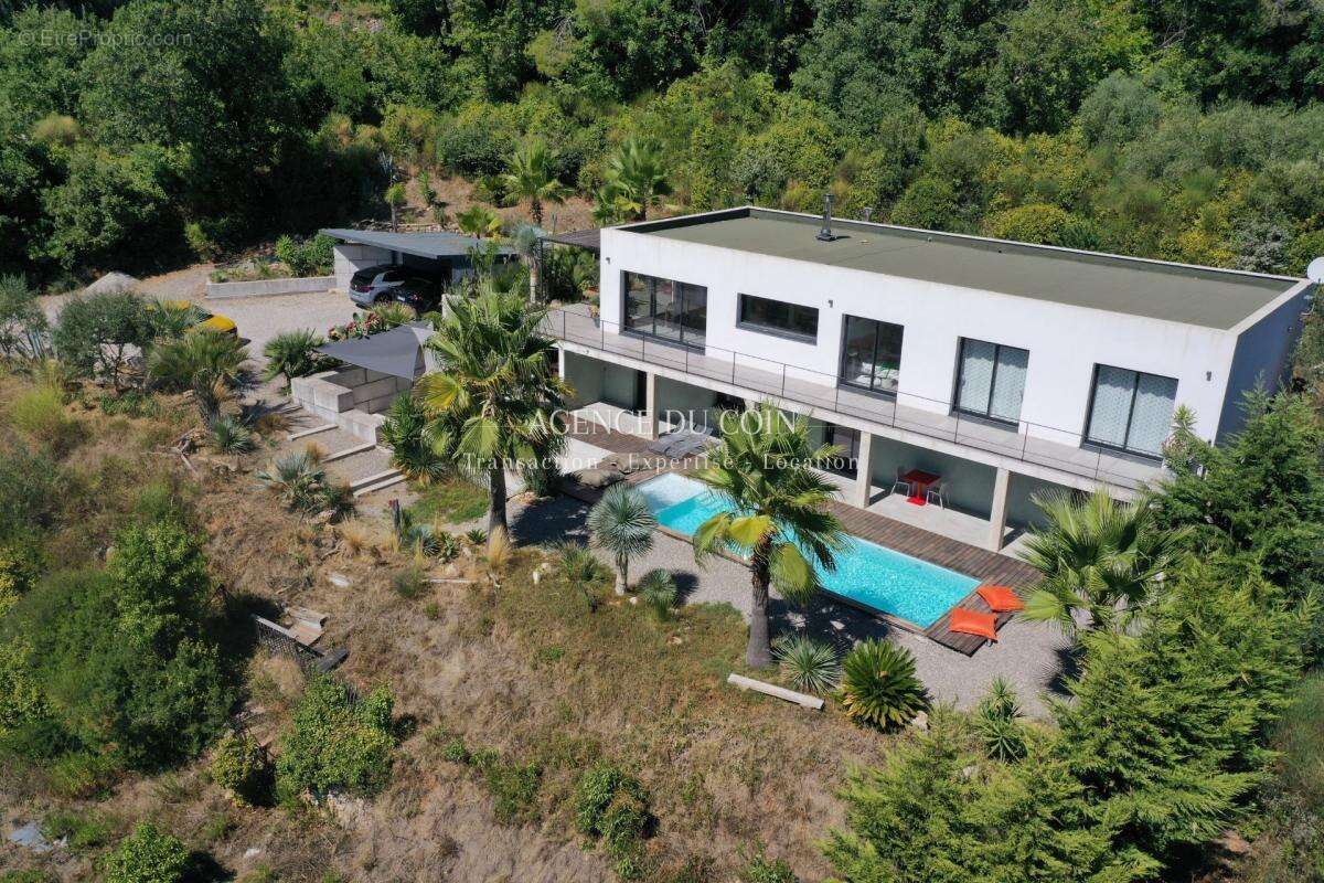 Maison à DRAGUIGNAN