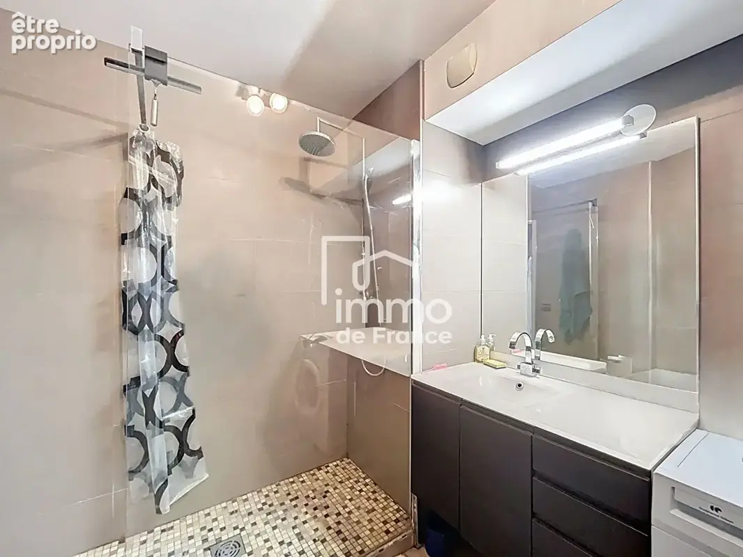 Appartement T3  de 72m² avec Jardin - photo 7
