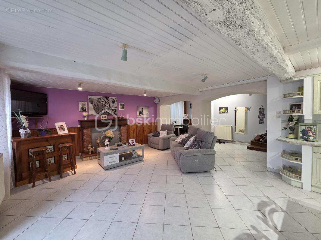 Maison à VILLEFAGNAN
