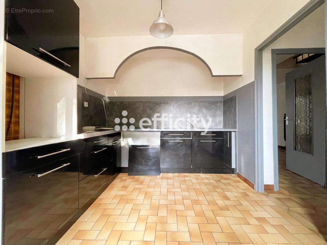 Maison 128 m² à Varilhes  - photo 4