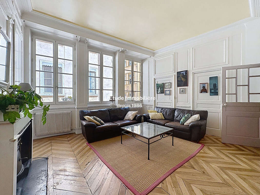 Appartement à LYON-1E