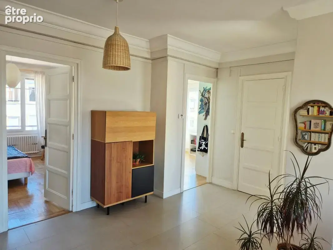 Appartement À Vendre - photo 5