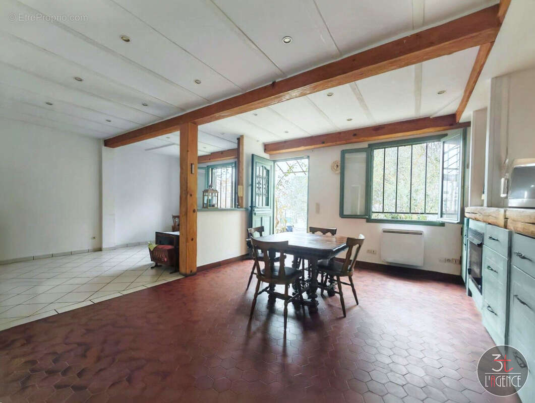 Maison à FONTENAY-SOUS-BOIS