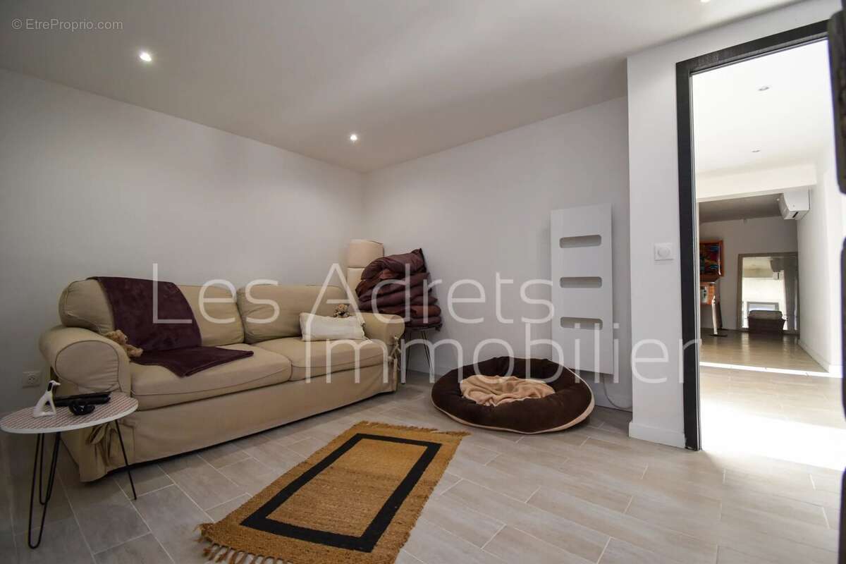 Maison à LES ADRETS-DE-L'ESTEREL