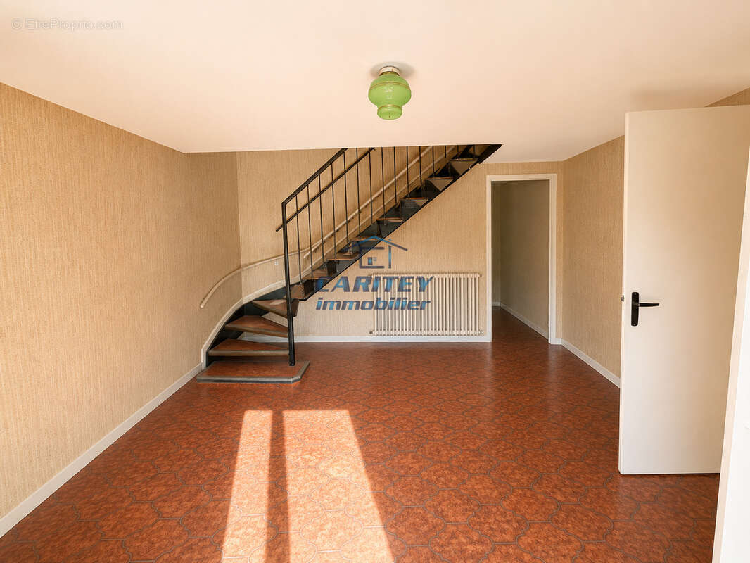 Maison à FAUCOGNEY-ET-LA-MER