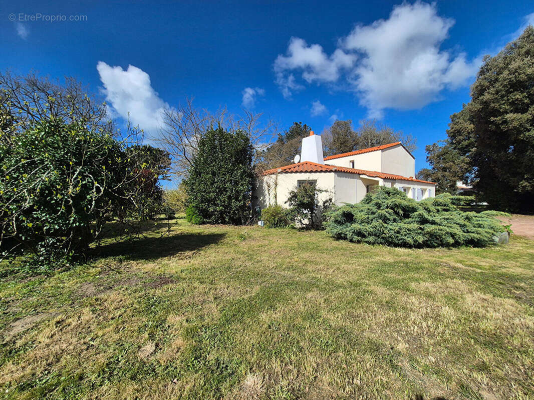 Maison à SAINT-HILAIRE-DE-RIEZ