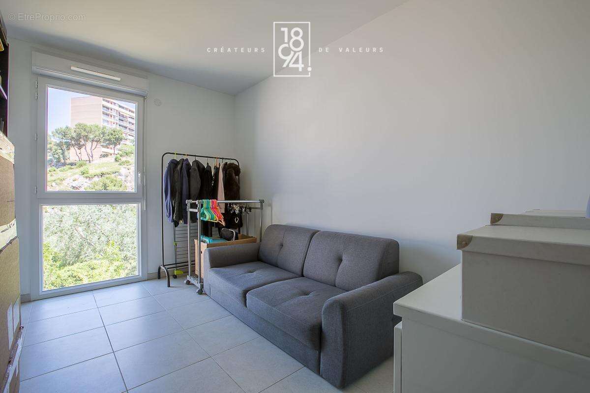 Appartement à MARSEILLE-12E