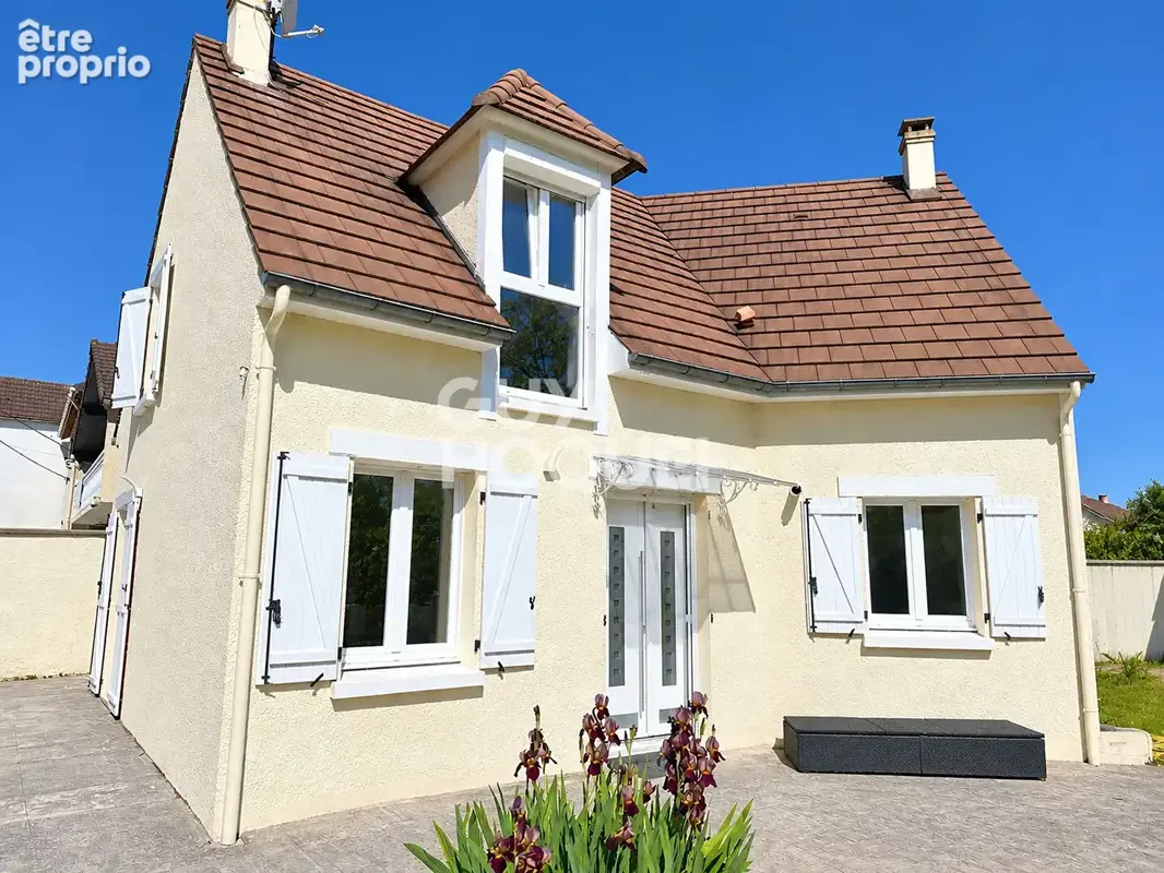 Photo Maison à Le Blanc-Mesnil au prix de 392 000€
